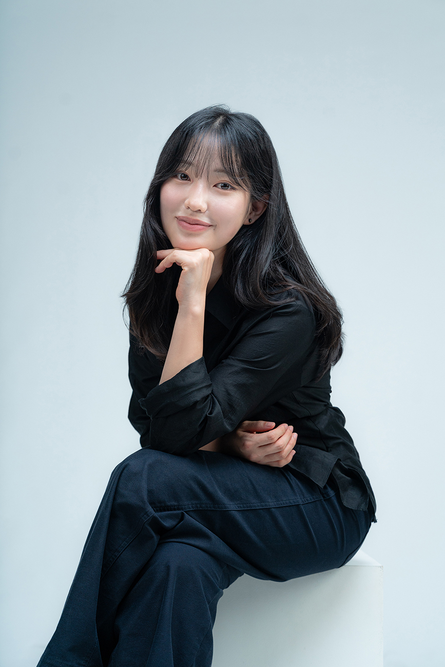 Kyeongnan Joins Color Lab